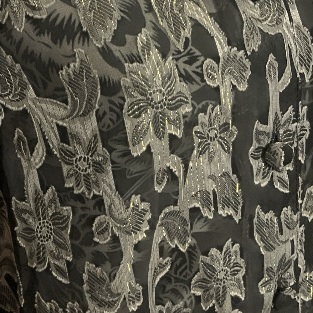 Notations Woman Burnout Gold & Black Metallic Floral Print Button Down Blouse - Picture 3 of 6